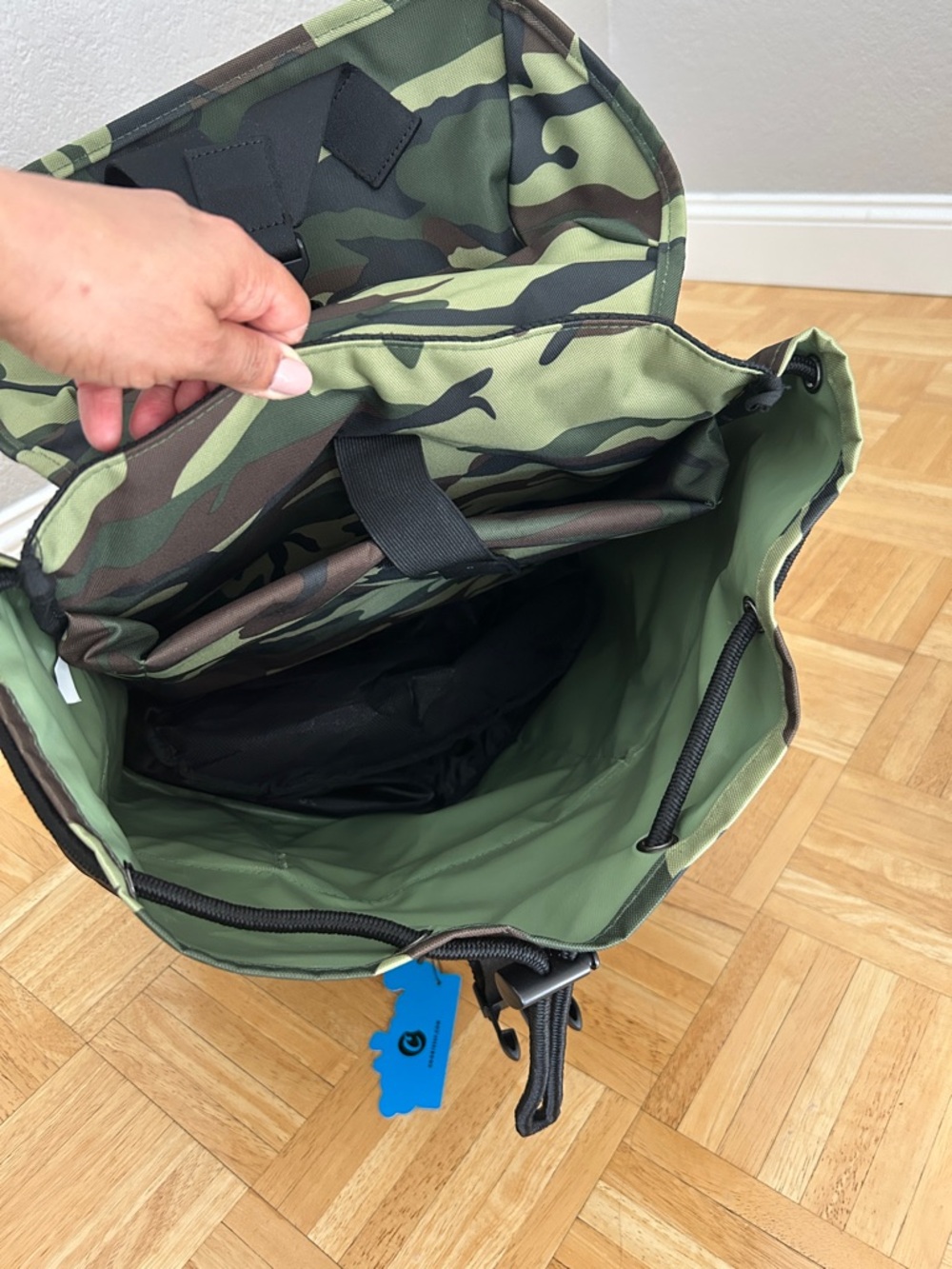 COOKIES BACKPACK UTILITY RUCKSACK (CAMO) NWT - Picture 4 of 8